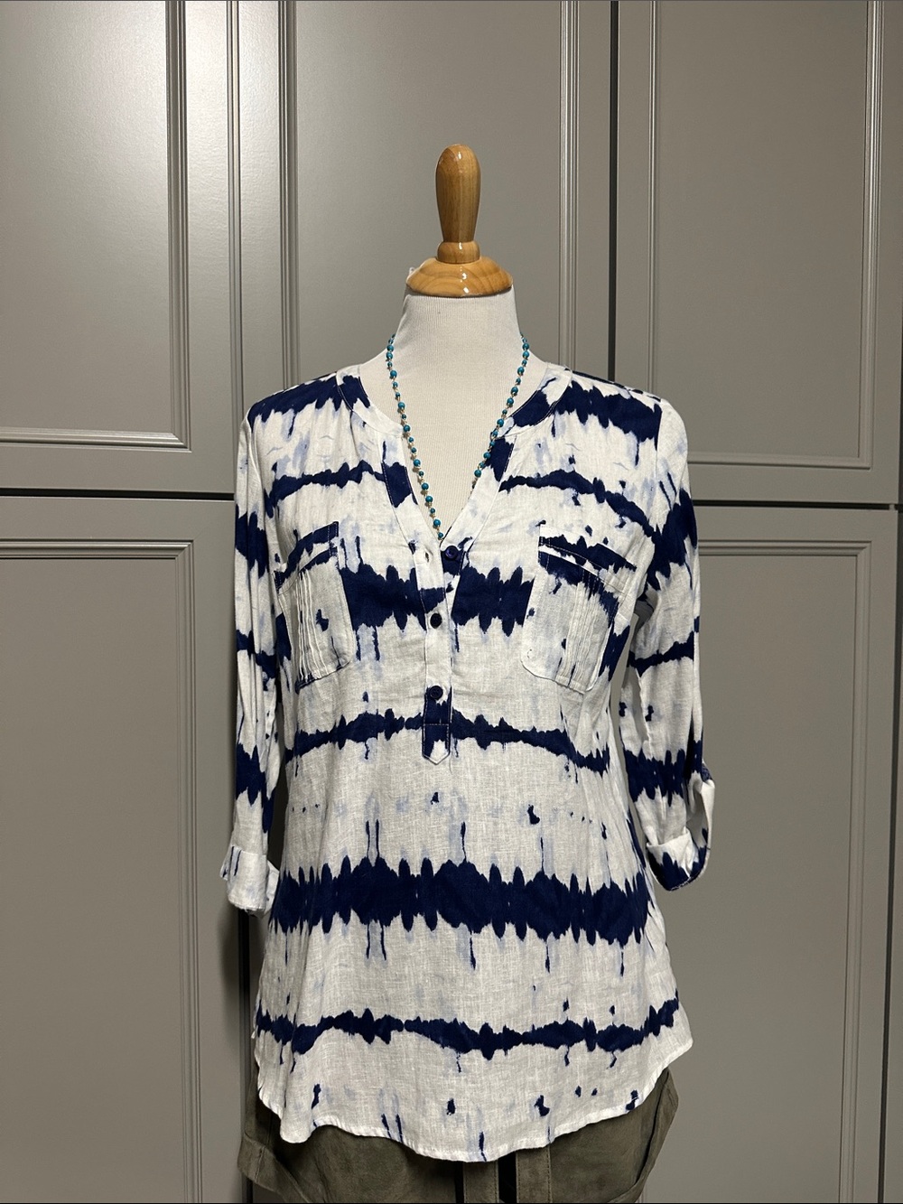 Coral Bay White and Navy Tie-Dye Tunic Top